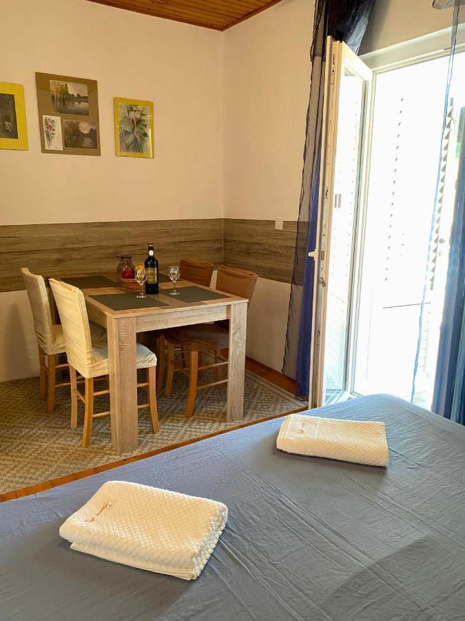 Apartmani Ines Marina Exteriér fotografie