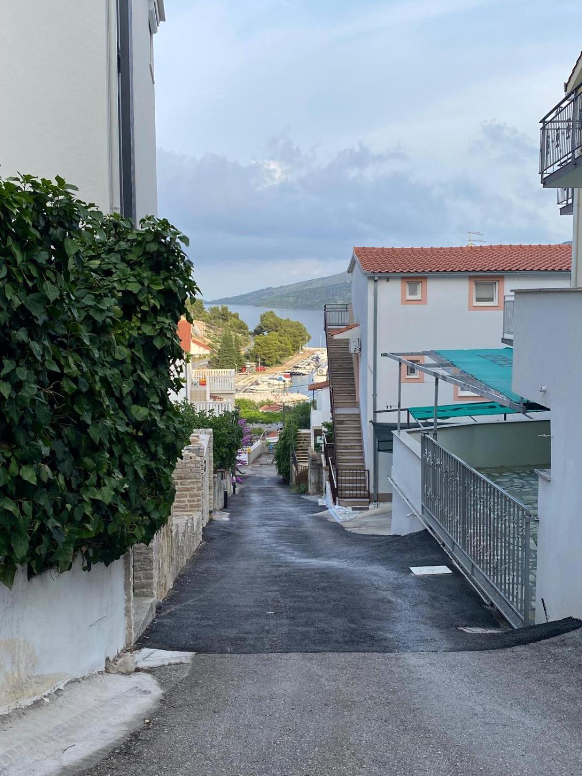 Apartmani Ines Marina Exteriér fotografie
